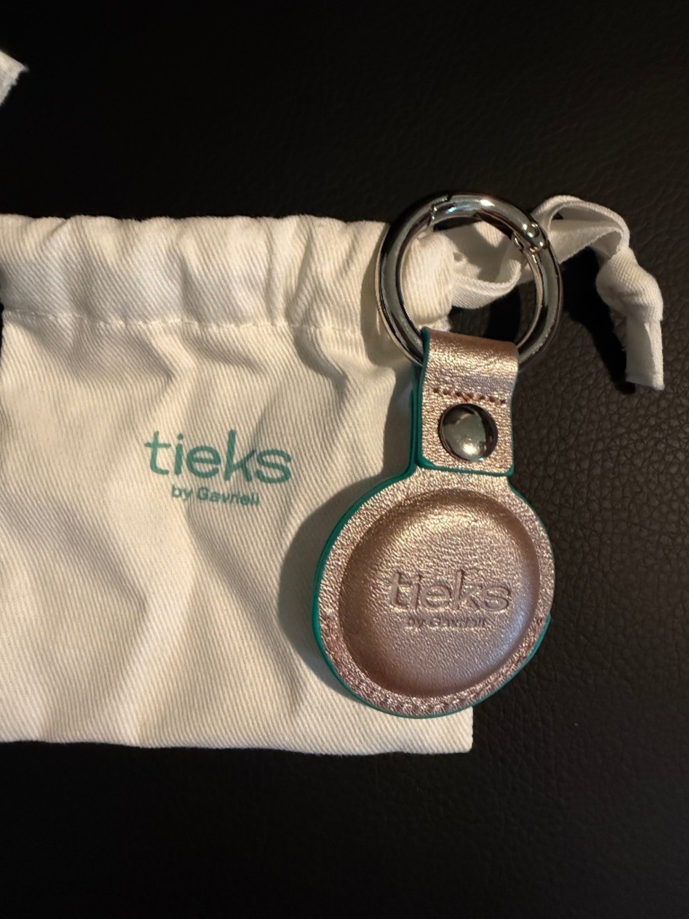 Tieks Leather Air Tag Holder Rose Brand New Calendar Item